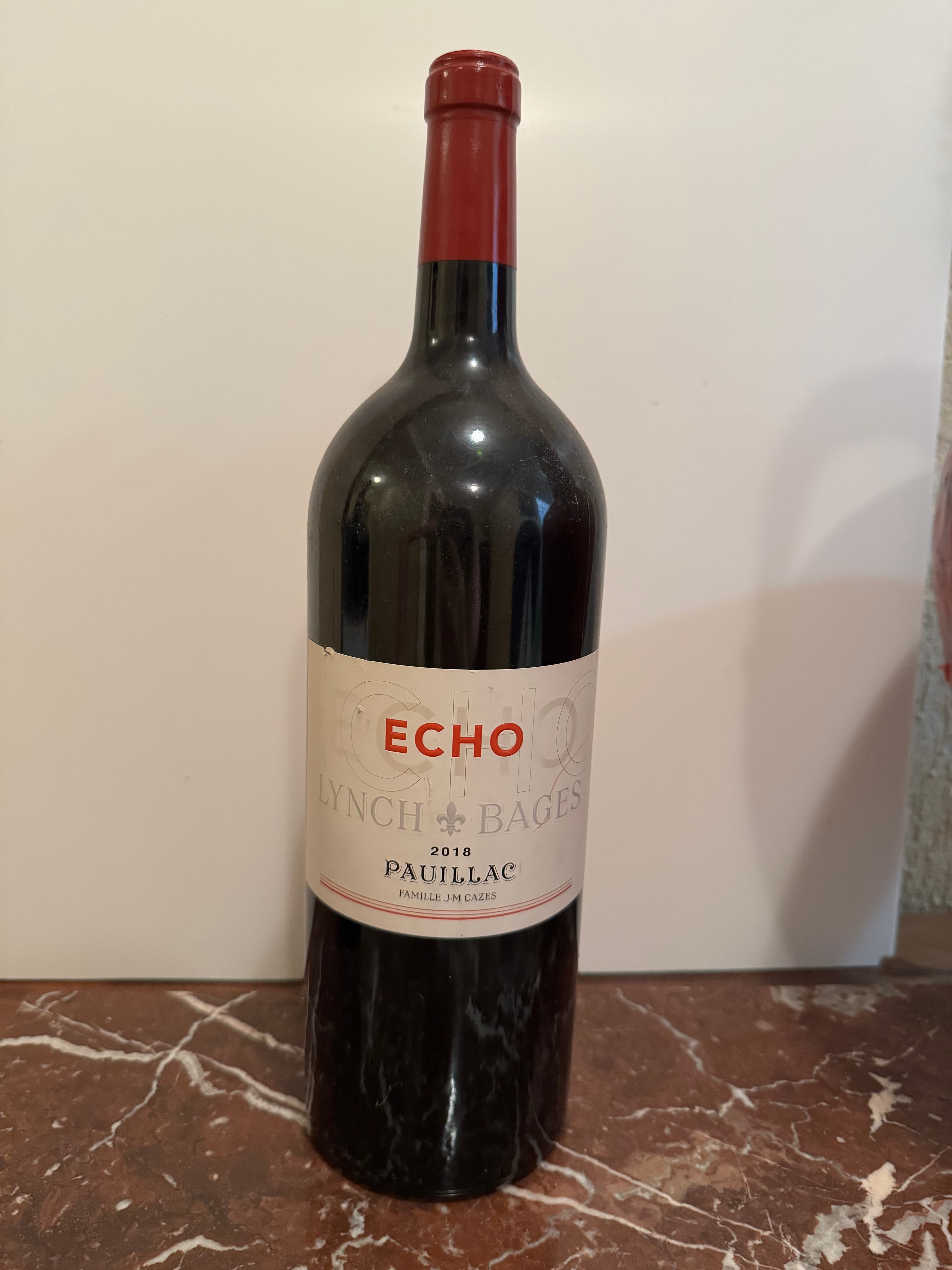 ECHO LYNCH & BAGES